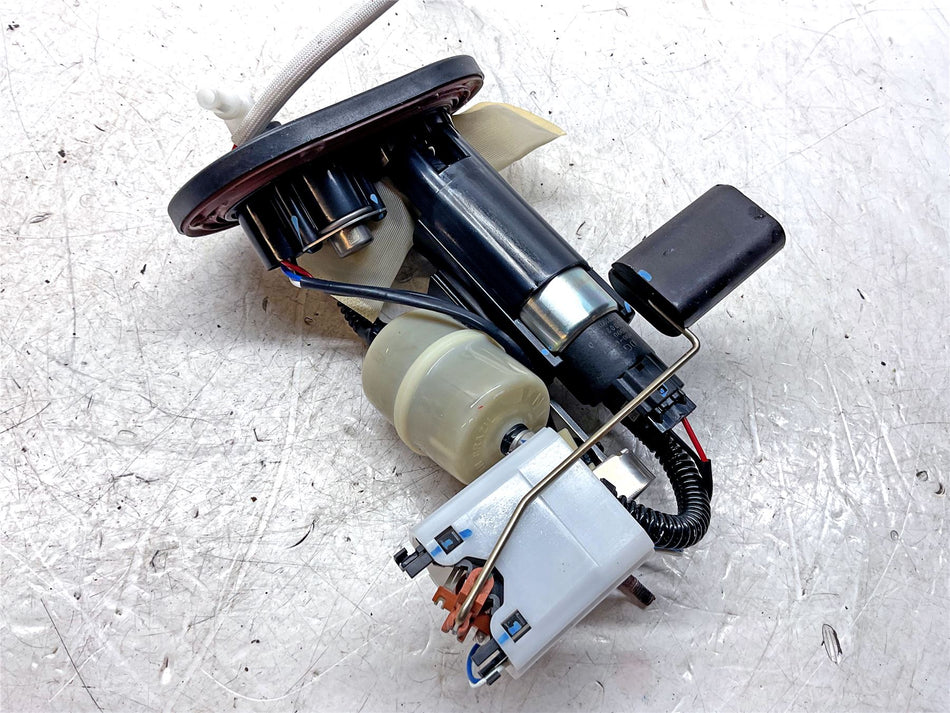 2023 Aprilia RS660 Fuel Pump - 2D000547