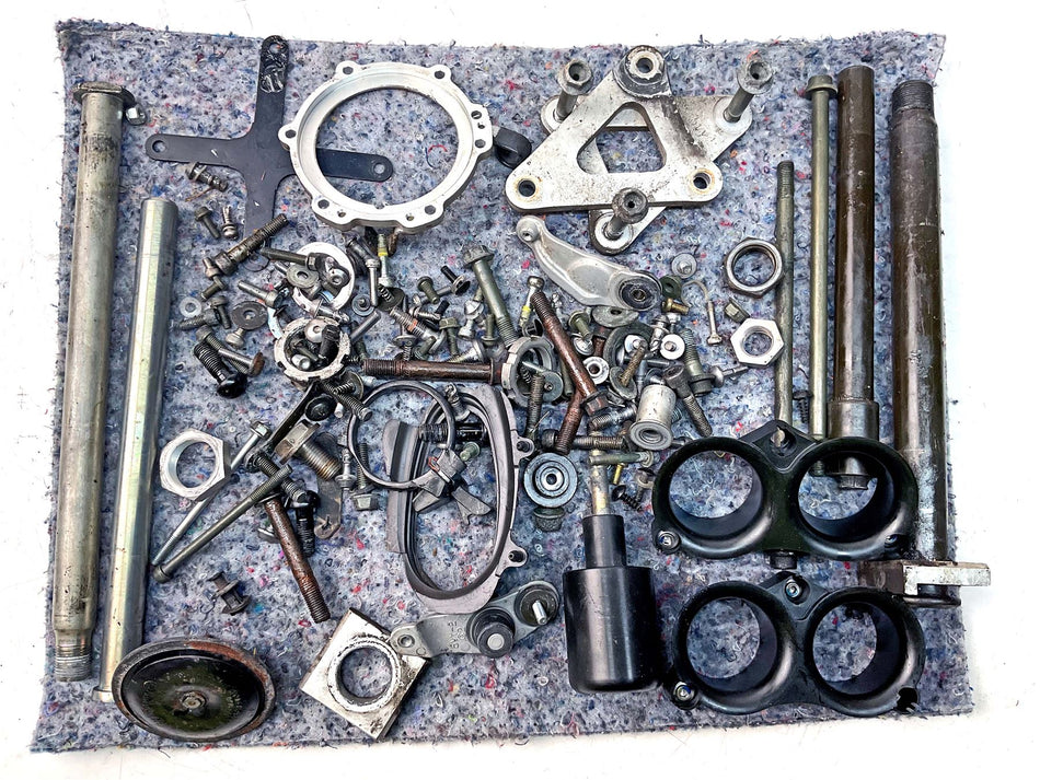 2006 Yamaha YZF R1 Assorted Nuts, Bolts & Fixings