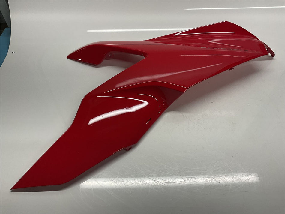 2019 DUCATI SUPER SPORT S Right Middle Fairing - 48019112BA