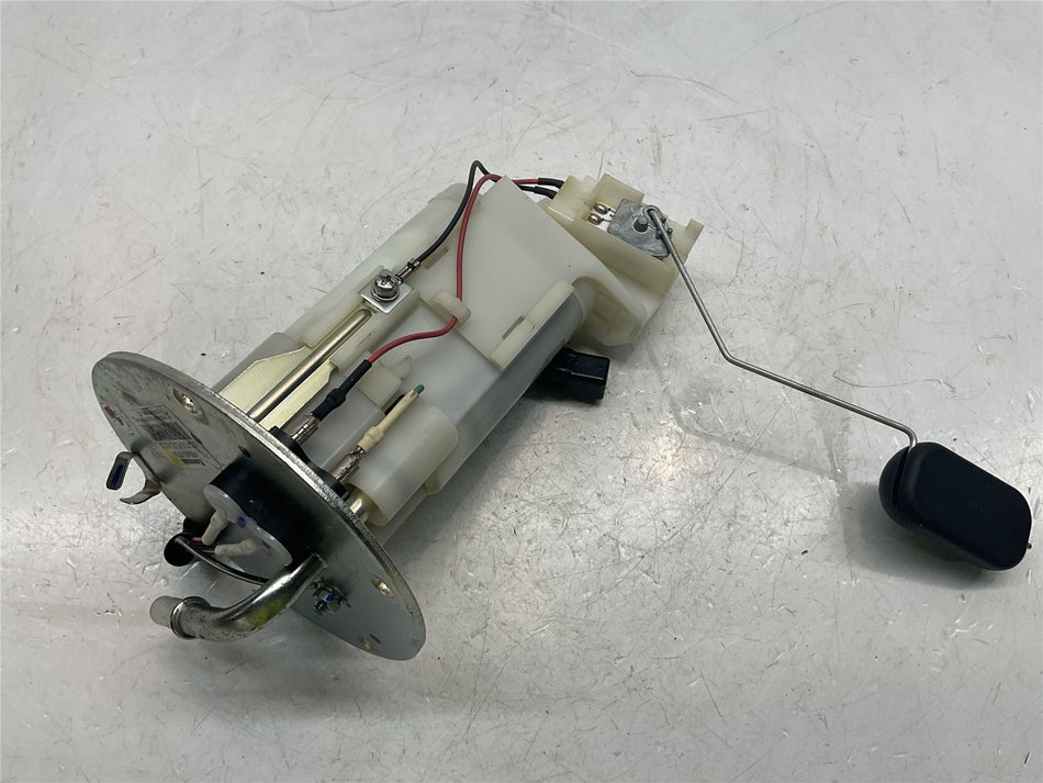 2017 Kawasaki Ninja 650 EX650 Fuel Pump - 490400754
