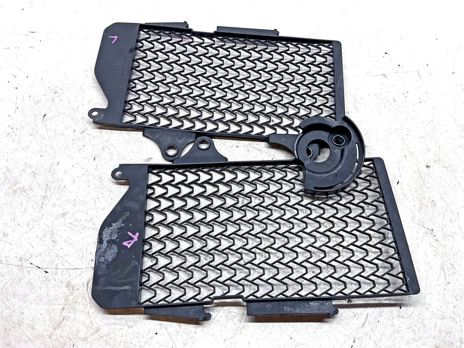 2022 Honda CRF1100L Africa Twin Adv Sports Radiator Grills - 08F71MKSE00