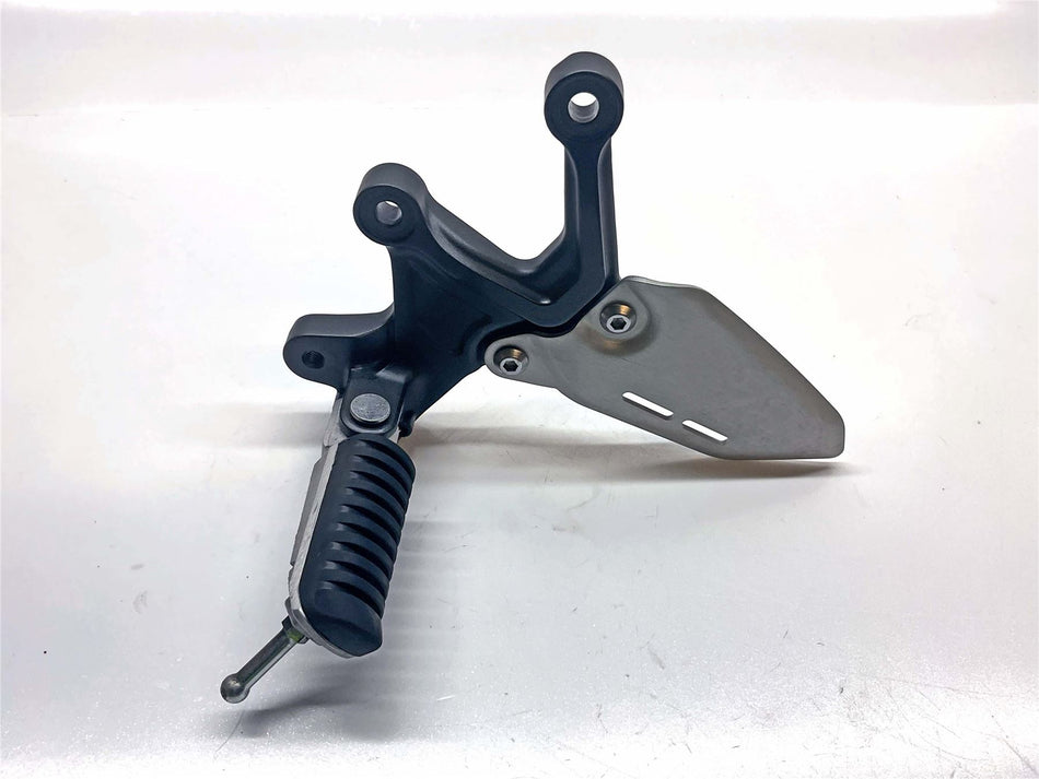 2023 Kawasaki Z900RS ZR900  Left Rider Footrest - 340280352