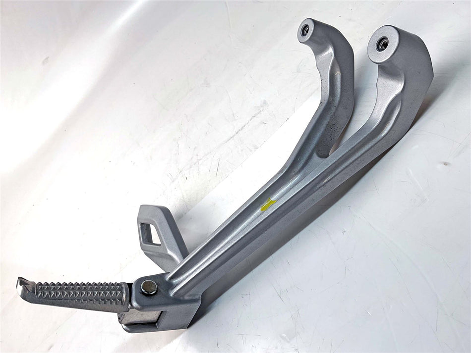 2023 Yamaha YZF-R 125 Right Pillion Footrest - BCWF741L1000