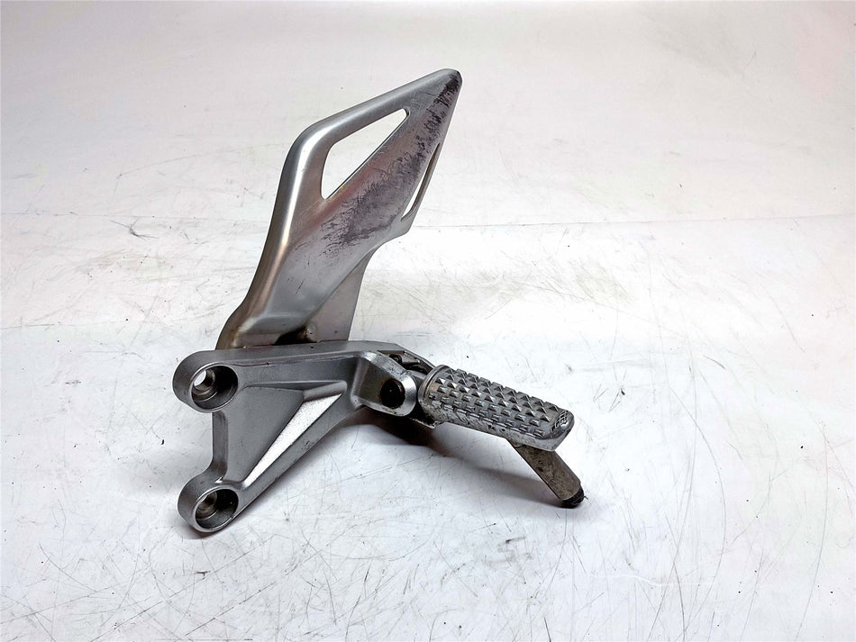 2010 Honda CBR1000RR Fireblade Right Front Footrest  - 50700MFLD20