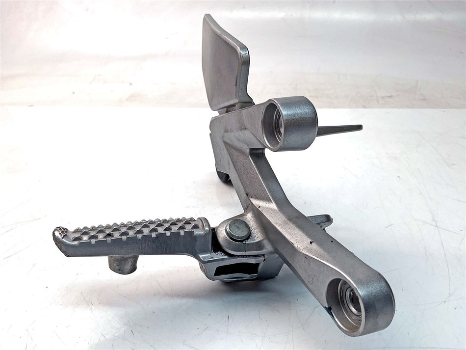 2018 Honda CB1000R Front Right Footrest & Hanger - 50665MKJD00