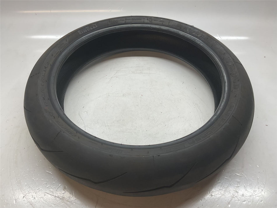 2mm-3.5mm PIRELLI SUPERCORSA SP Front Tyre - 120/70/17