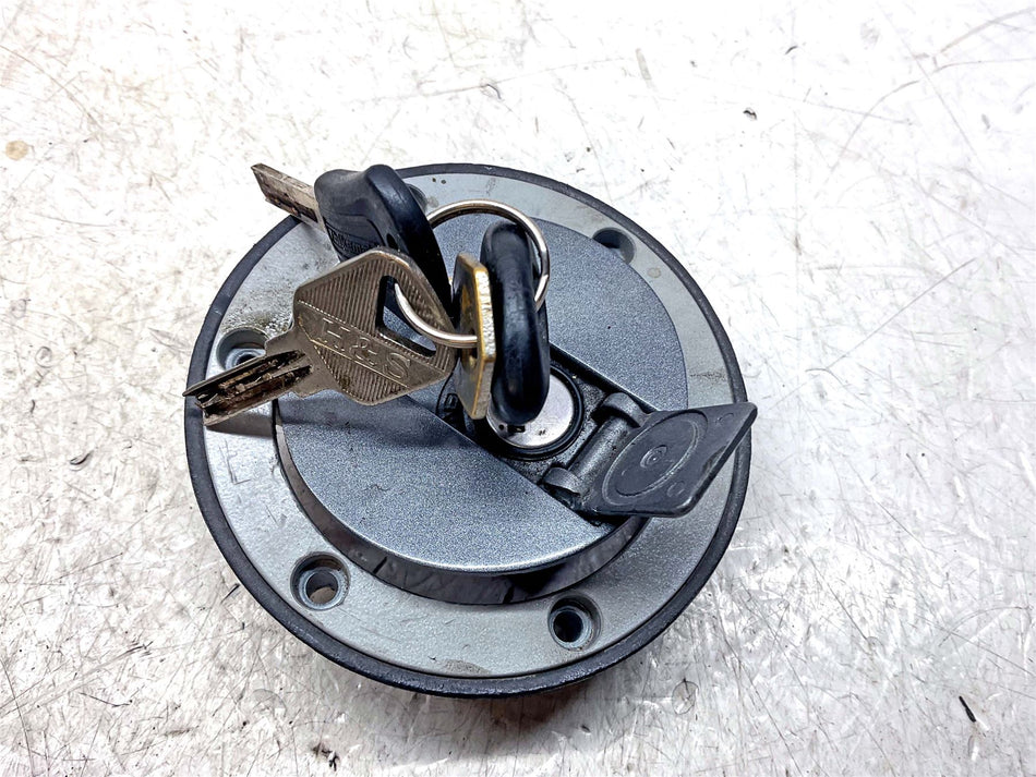 2012 Triumph Street Triple 675 Fuel Cap & key - T2507554