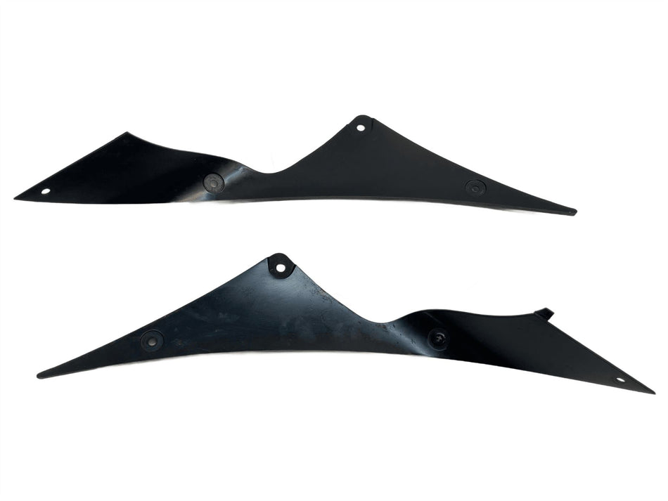 2005 Yamaha YZF R6 Infill Panels L & R Pair Fairing Trim 5SL2831W00