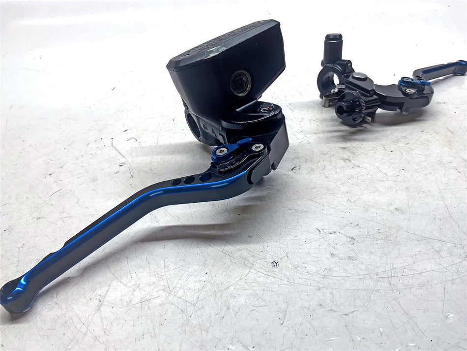 2015 Suzuki GSX-S1000 ABS Front Brake Master Cylinder - 5960023H00000