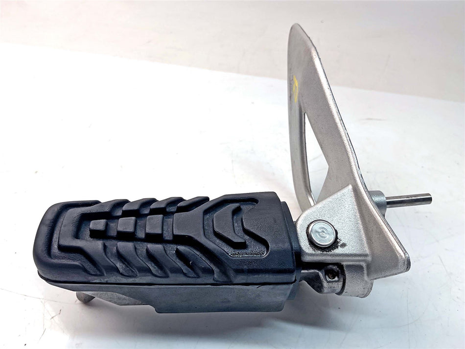 2022 BMW R1250RT Front Right Footrest / Peg - 46718560382