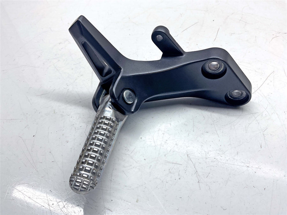 2021 Yamaha MT-09 Rear Right Footrest & Hanger - B7N2742L0000
