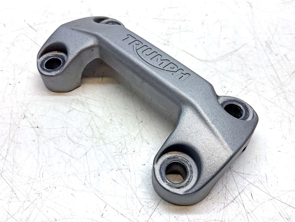 2022 Triumph Trident 660 Handlebar Clamp Bridge - T2042649