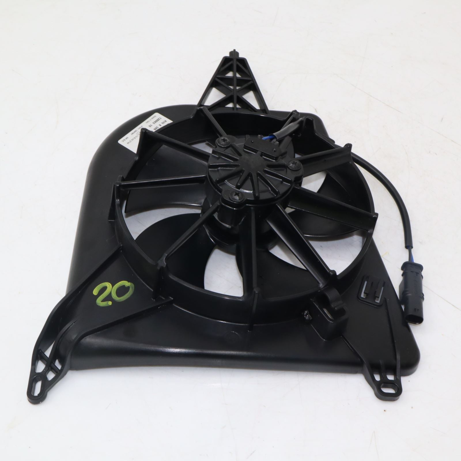 2021-2023 BWM S1000R Sport Radiator Fan - 17408541622 – Motomine
