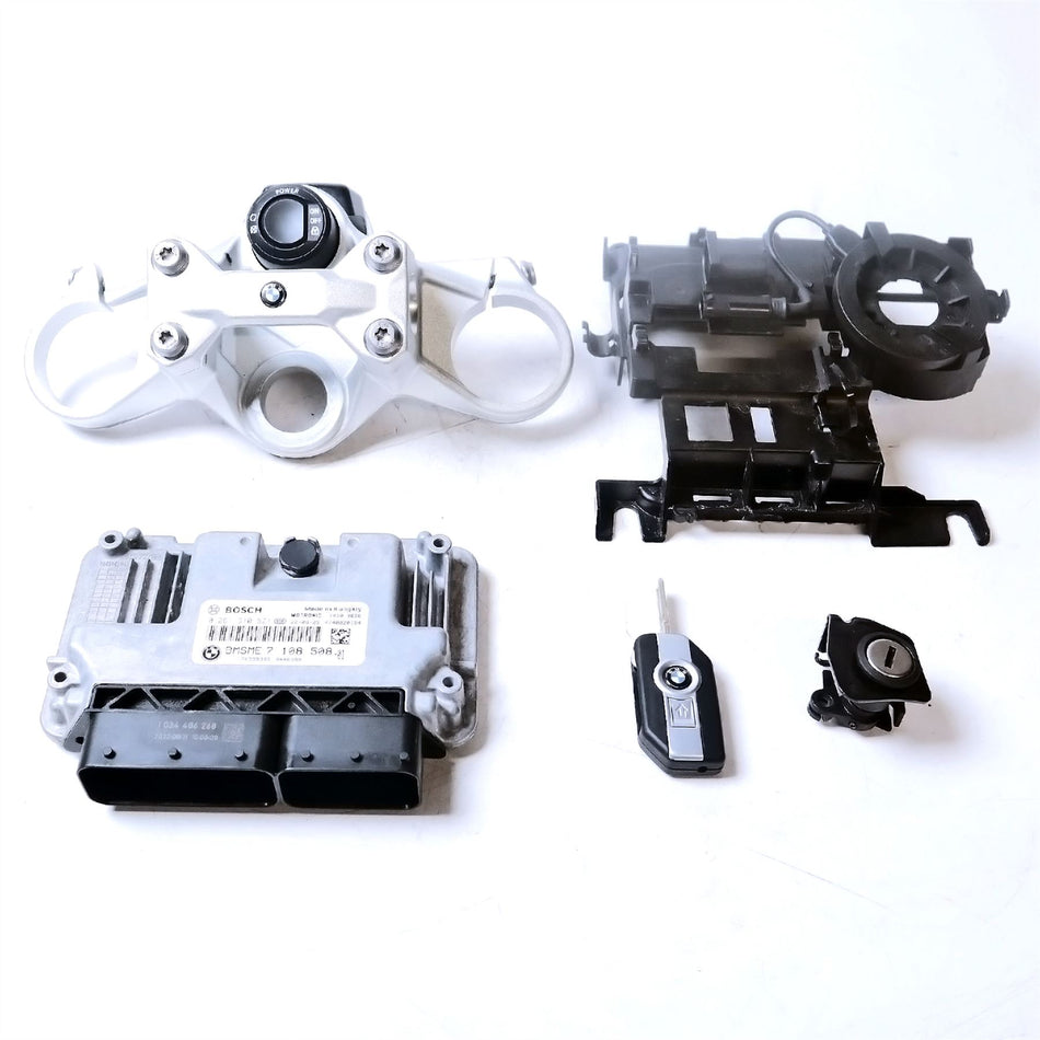 2022 BMW F900R Lockset & ECU - 16118394060