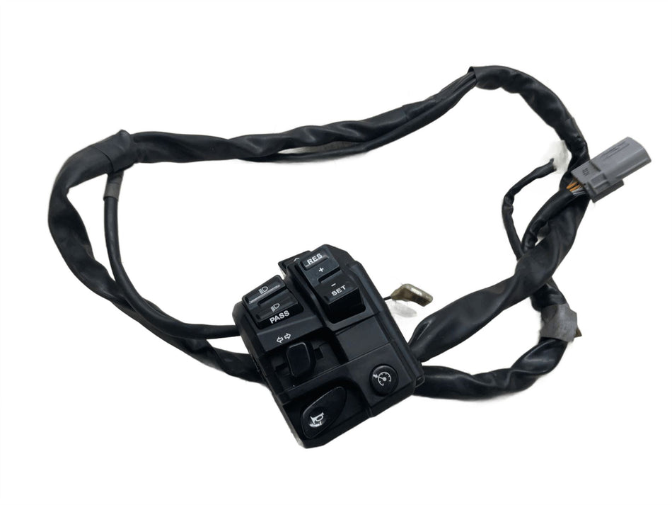 2017 Yamaha MT10 Switchgear Left Handlebar Control Switch B678396901
