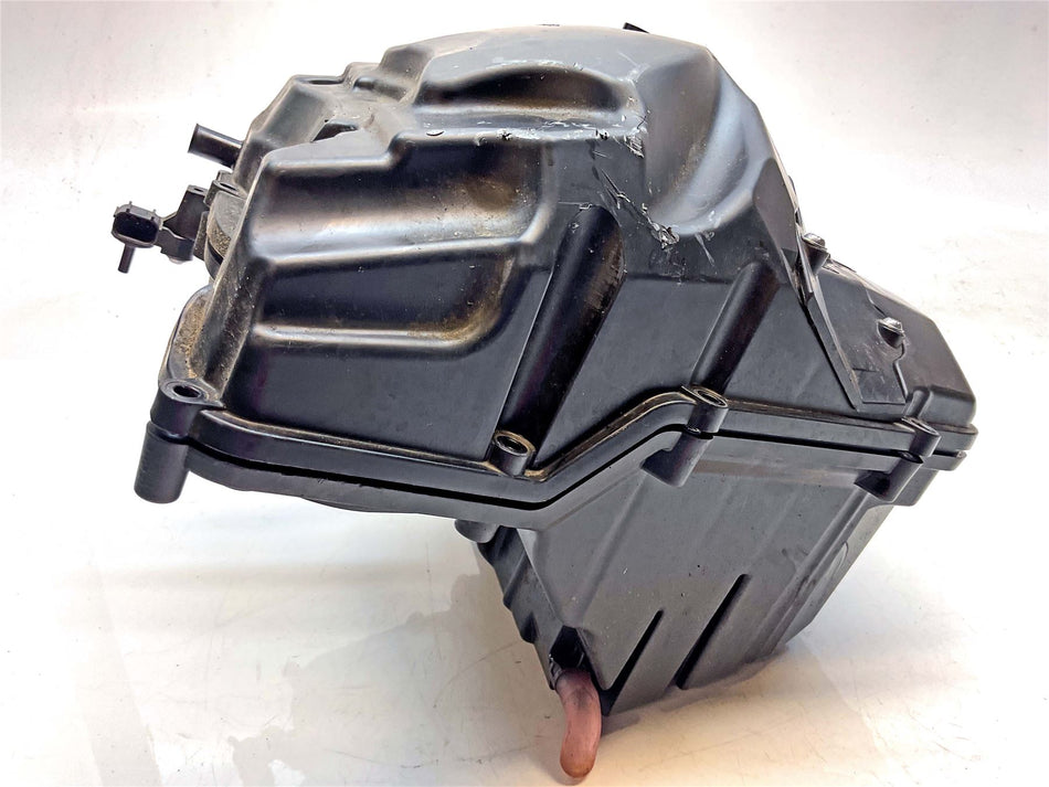 2021 Triumph Tiger 900 GT Pro Airbox - T2209565