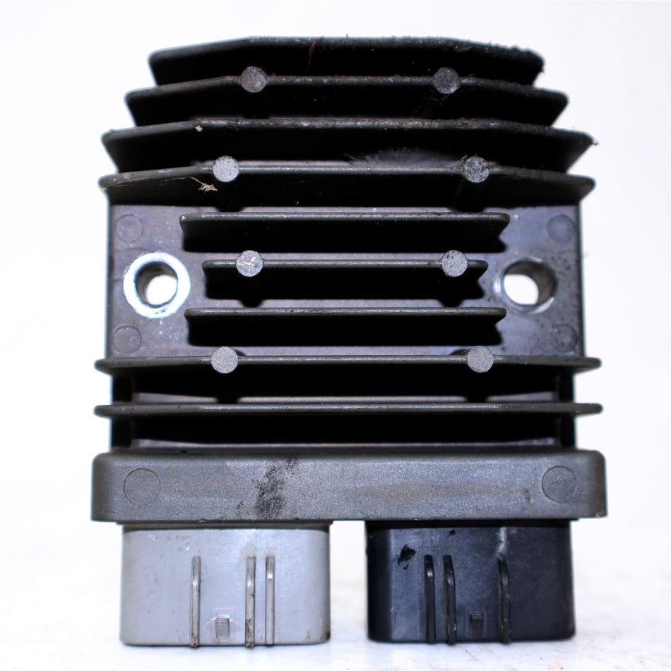 2019 TRIUMPH SPEED TRIPLE 1050 RS Regulator Rectifier - T1300679