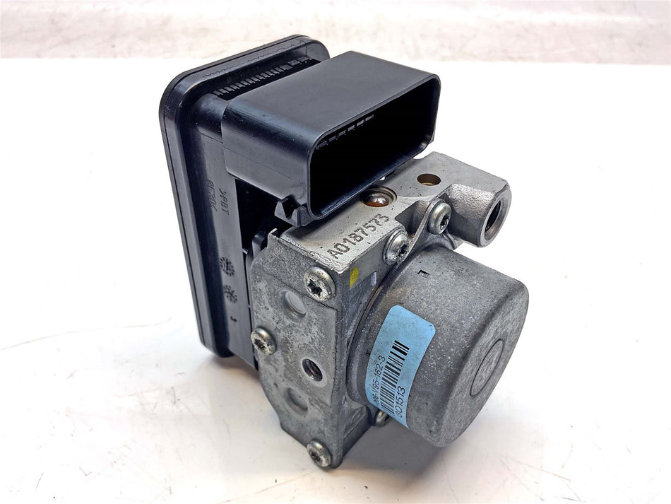 2015 Triumph Tiger 800 XRX ABS Pump - T2021175