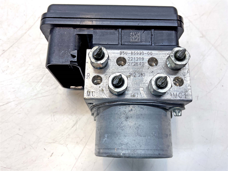 2023 Yamaha Tracer 9 GT ABS Pump - B5U859300900