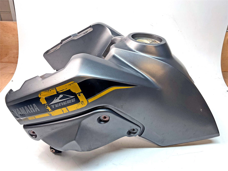 2016 Yamaha XT660 Tenere Fuel Tank - 11D-XF411-20-P3