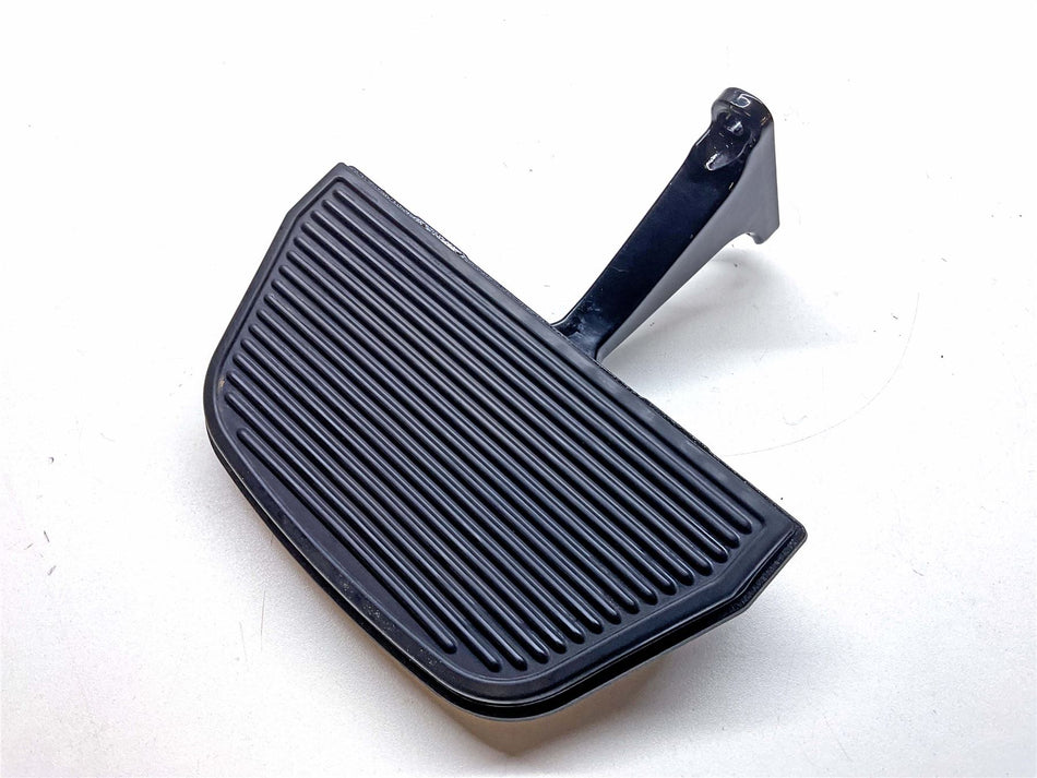 2021 Harley-Davidson Tri Glide Ultra Passenger Footboard - 50899-99A