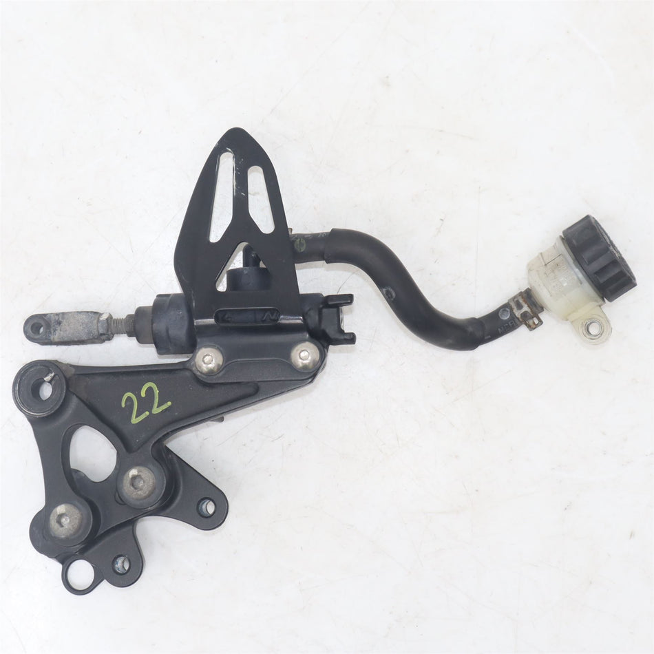 2015 SUZUKI GSXR 600 Rear Braker Master Cylinder - 6960047H31000