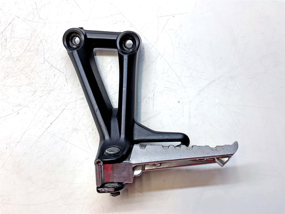2015 Yamaha MT-09 Rear Left Footrest & Hanger