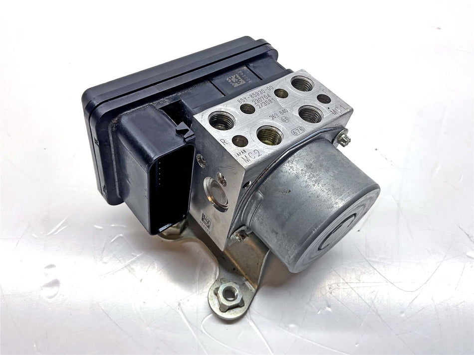 2024 Yamaha MT-10 SP ABS Pump Modulator - B5Y859300900