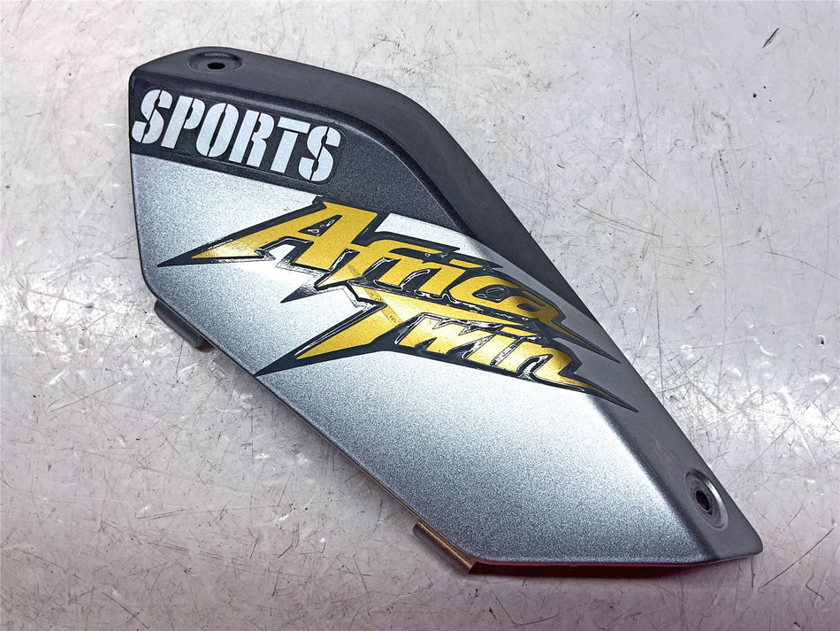 2019 Honda CRF1000L Africa Twin Adv  Right Cover Trim/Lid - 83631MKKD200