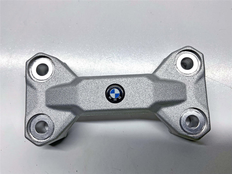 BMW F900XR Handlebar Clamp