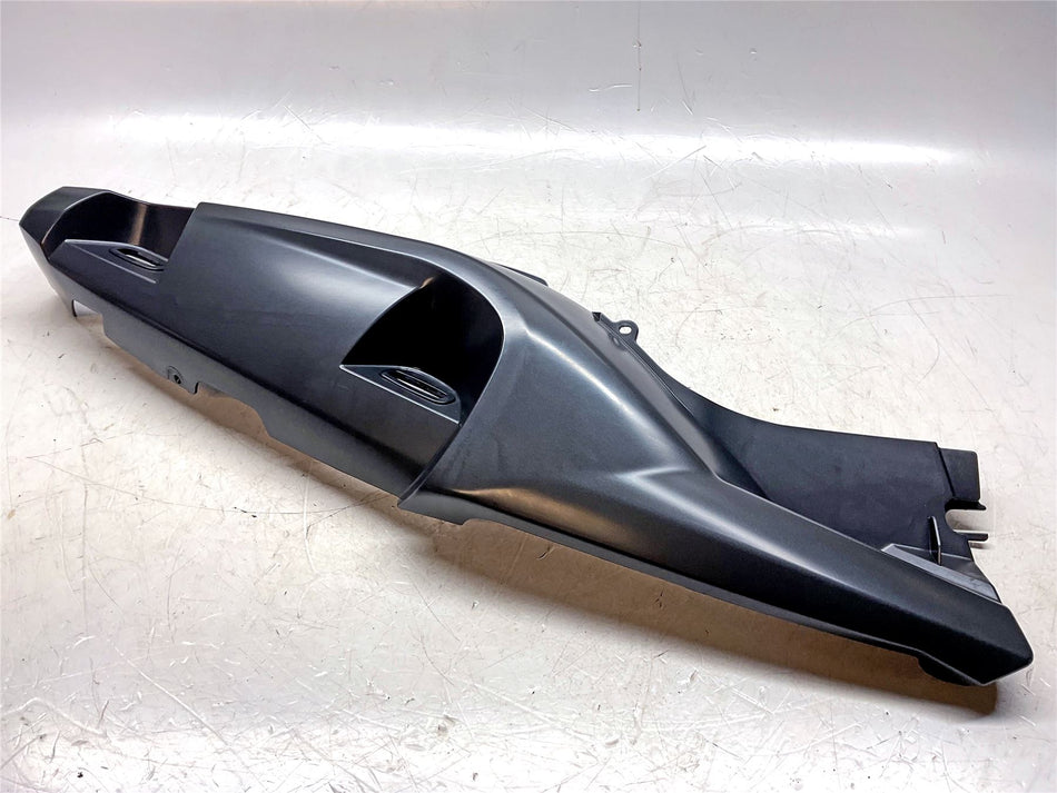 2010 BMW K1300GT Right Rear Fairing - 46637685952