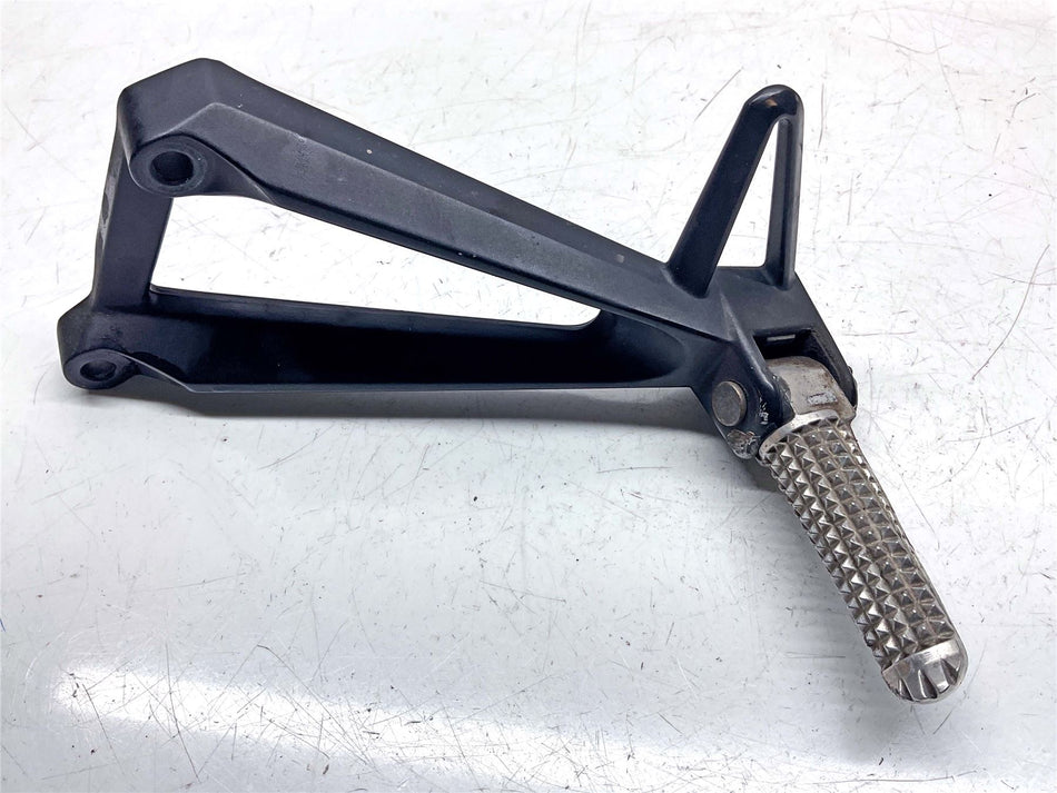 2015 Yamaha YZF R3 Rear Left Footrest & Hanger - 1WDF74300100