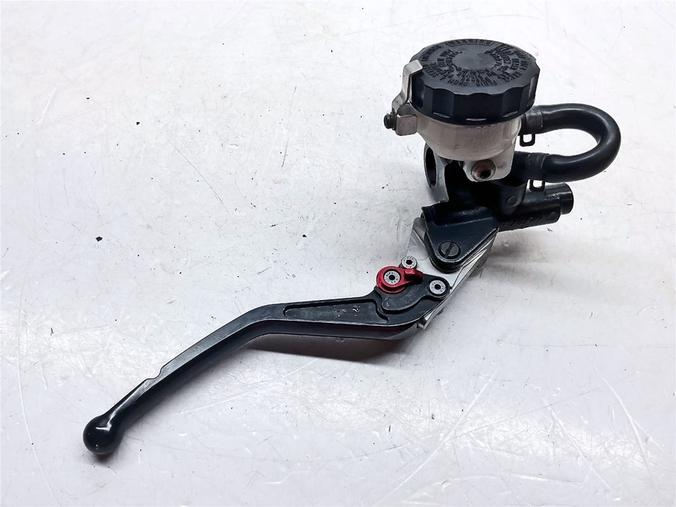 2016 Triumph Street Twin Front Master Cylinder - T2021682