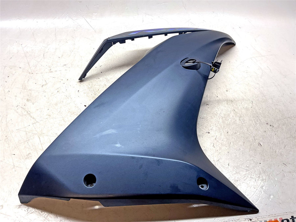 2022 Yamaha YZF-R 125 Right Hand Main Fairing - B5GF835V01P5