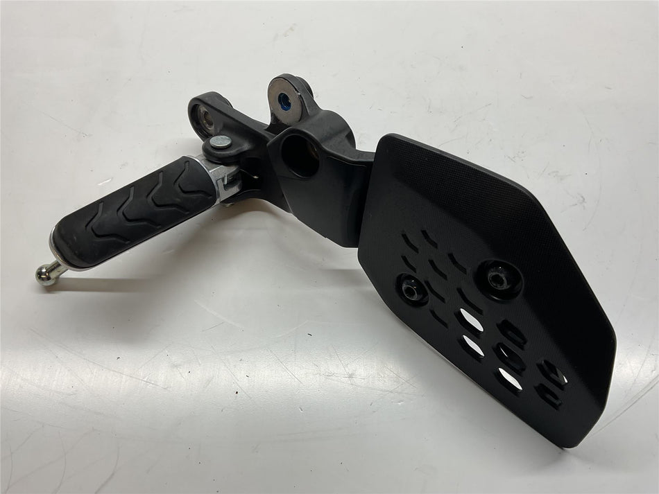 2025 Yamaha MT-07 Left Front Footrest & Hanger - 1WS274421000