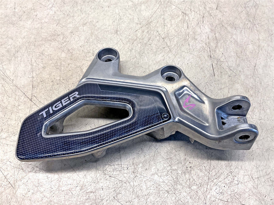 2022 Triumph Tiger 660 Sport Right Front Footrest Hanger - T2087522
