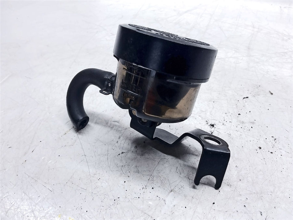 2019 Triumph Street Twin Front Brake Reservoir and Bracket - T2021543
