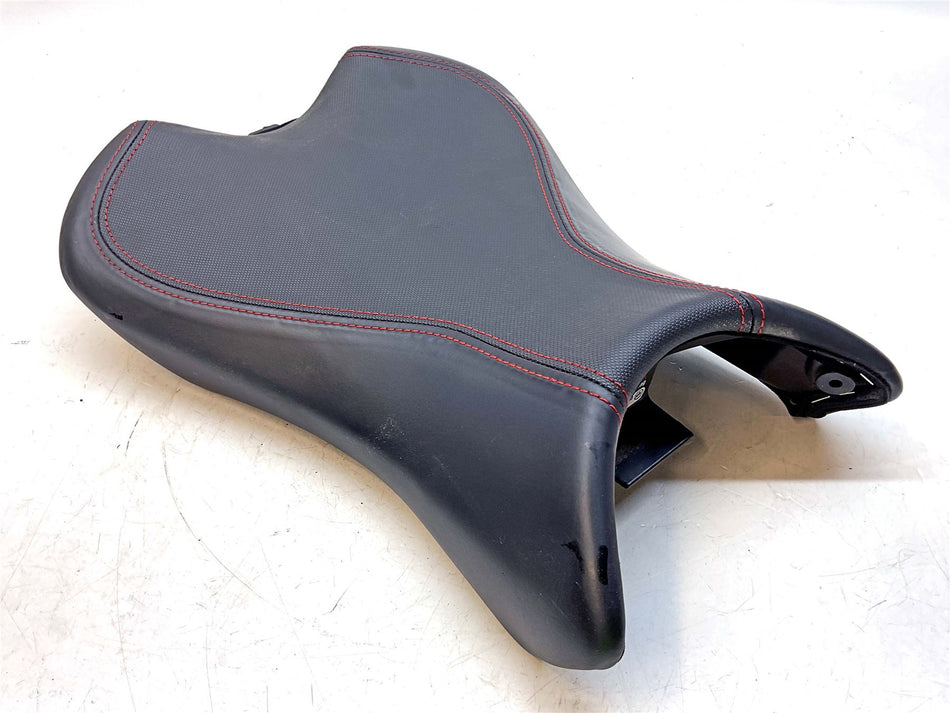 2018 Triumph Street Triple 765 R Riders Seat - T2308428