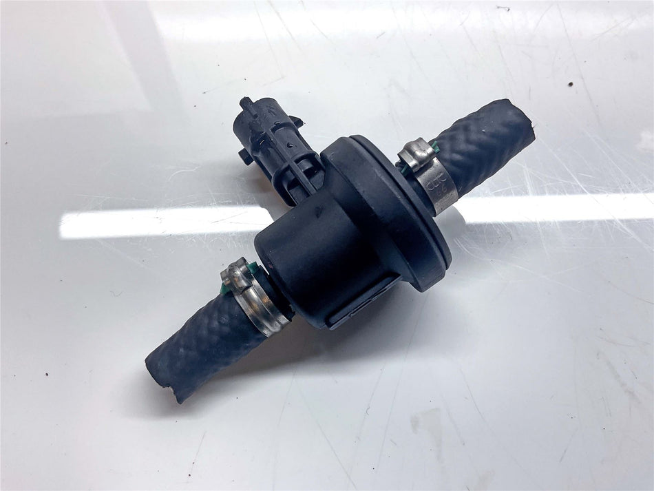 2022 Aprilia Tuono V4 1100 Factory ABS Purge Valve - 2B0077435