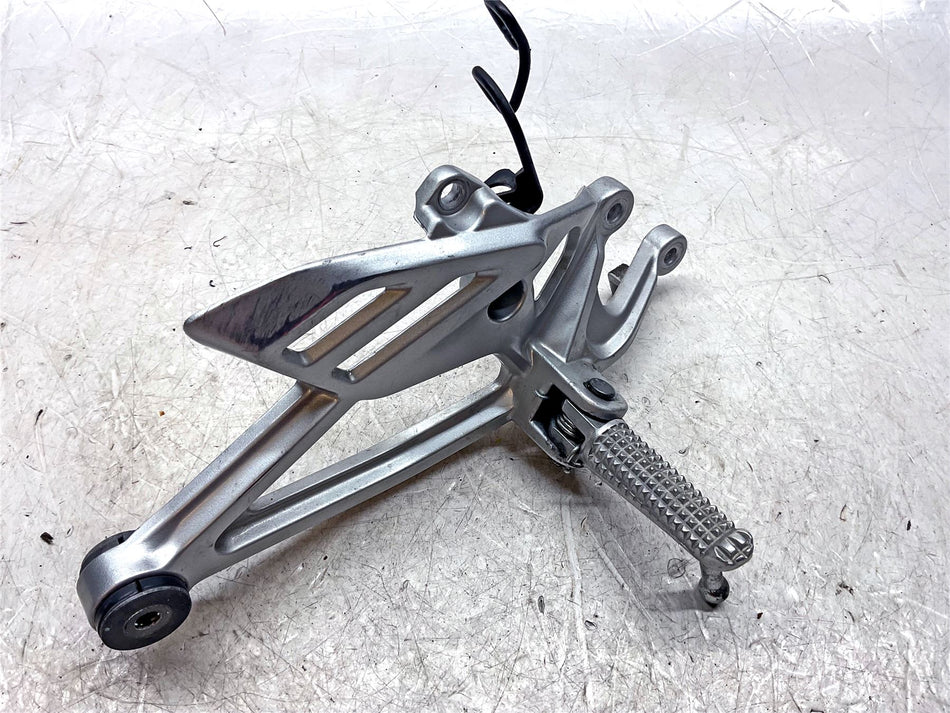 2022 Yamaha YZF-R 125 Right Hand Footrest Hanger - B5GF74430000