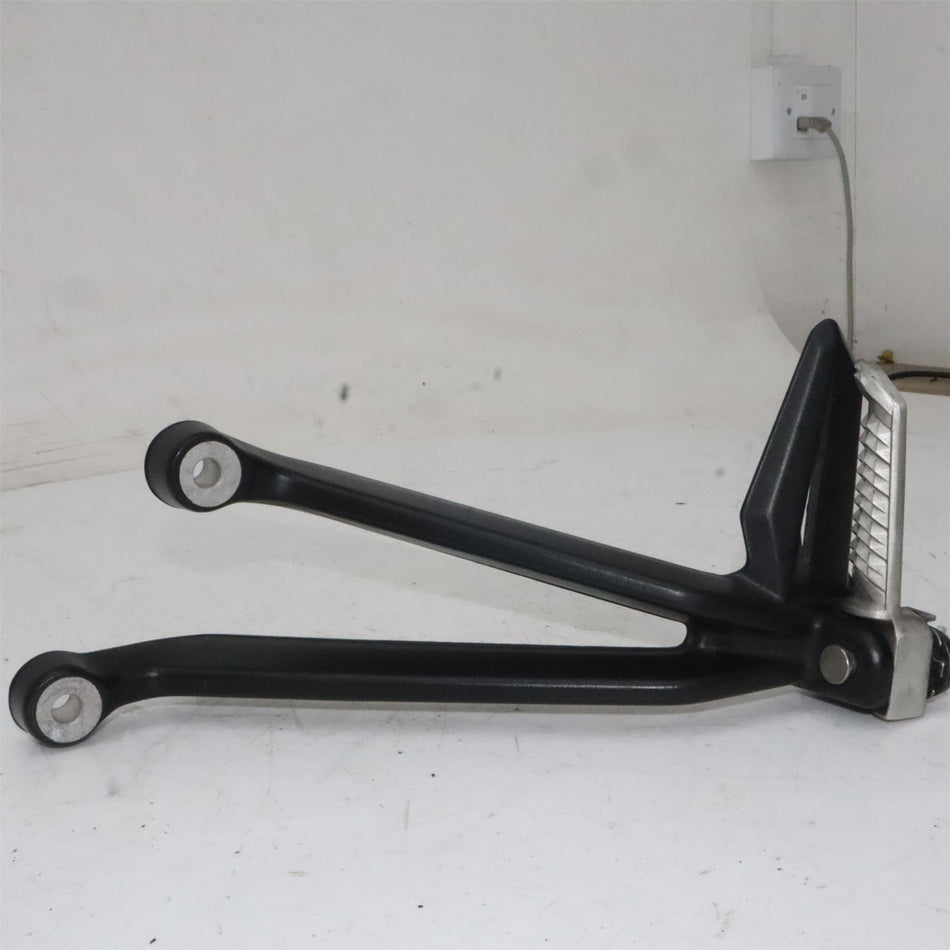 2020 TRIUMPH STREET TRIPLE 765 RS Left Front Footrest and Hanger - T2088256