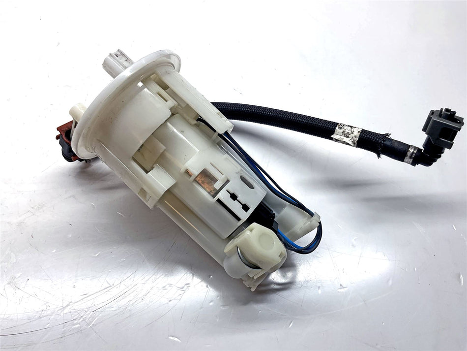 2015 Triumph Street Triple 675 RX Fuel Pump - T2401887