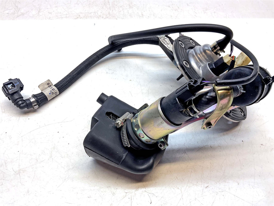 2017 Triumph Street Scrambler Fuel Pump - T1247556