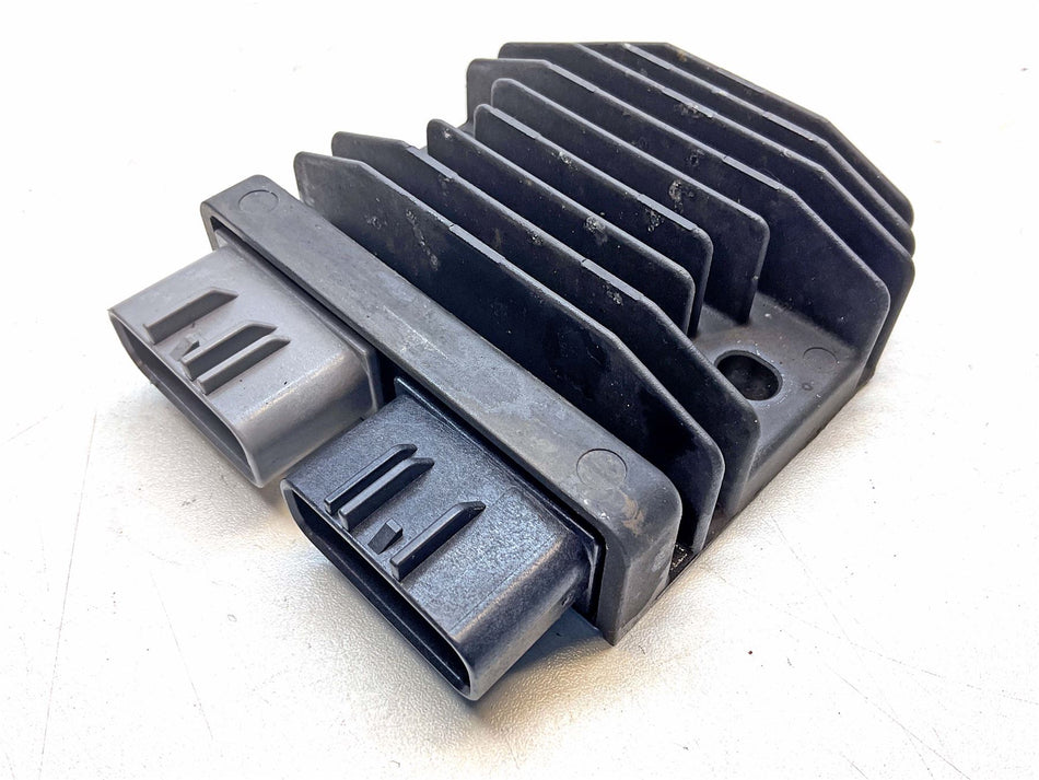 2023 Triumph Speed Triple 1200 RR Regulator Rectifier - T1300679