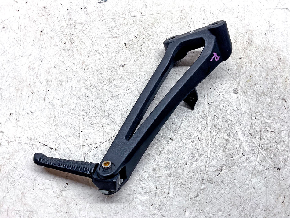 2010 Yamaha YZF R1 Right Pillion Footrest Hanger - 14B2744300
