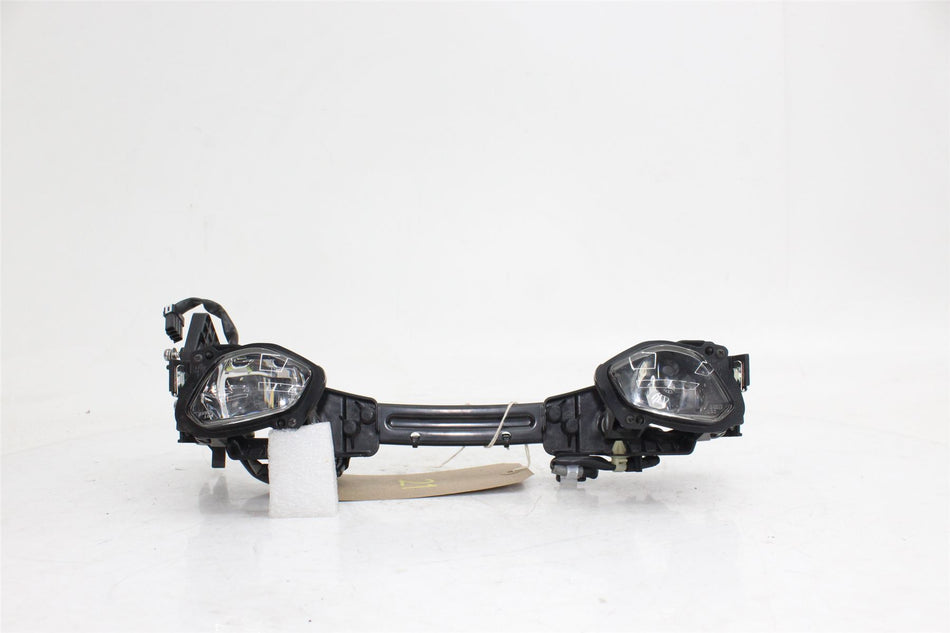 2020-2023 YAMAHA YZF-R1 Headlight - B3L-84300-00