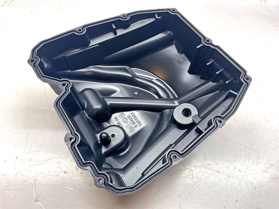 2019 Triumph Tiger 800 XR Upper Airbox Moulding - T2202281