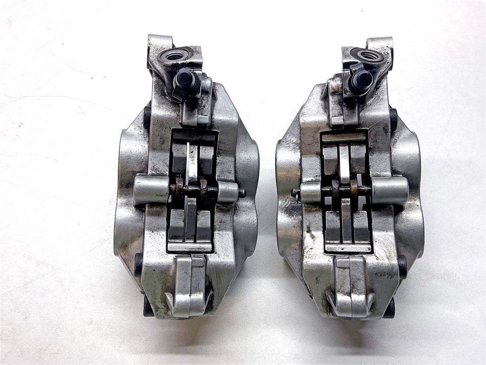 2010 Triumph Thunderbird Front Brake Calipers Pair - T2020570