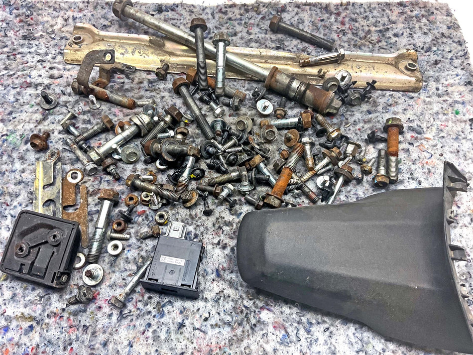 2021 Honda SH125I Assorted Nuts, Bolts & Fixings