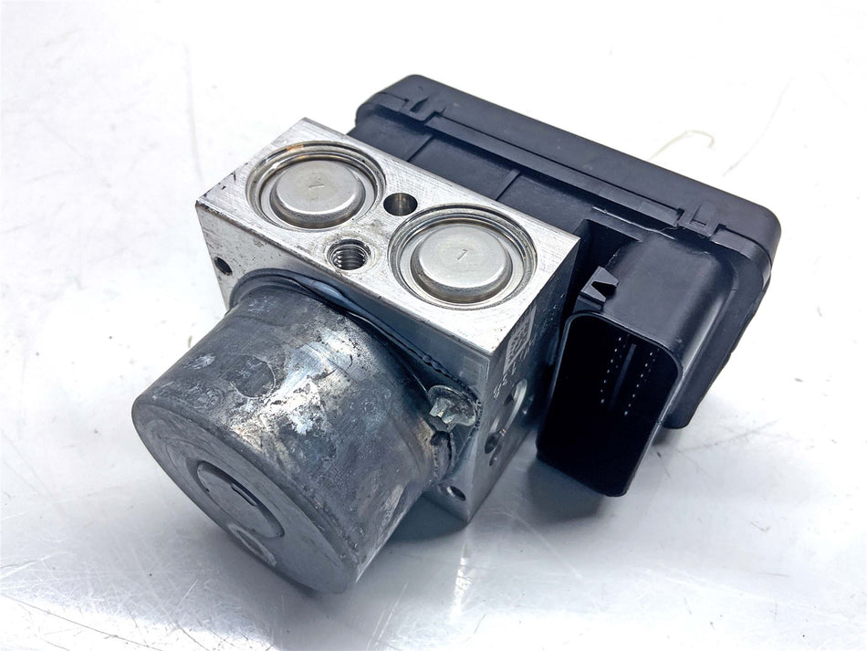 2015 Kawasaki Ninja ZX6R ZX636 ABS Pump